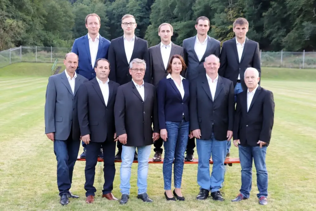 Gruppenfoto Vorstandschaft SV Bad Herrenalb