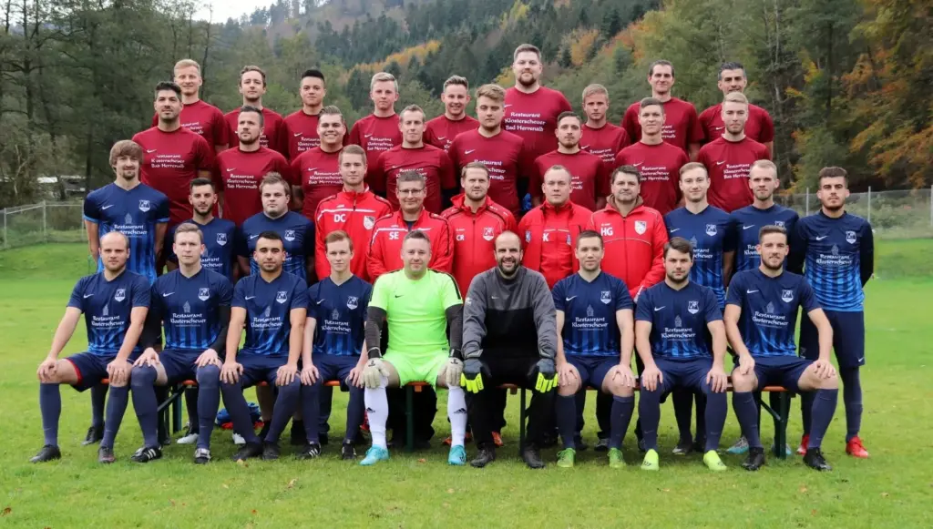 Manschaftsfoto 2019/20 C3 A4 Gesamt